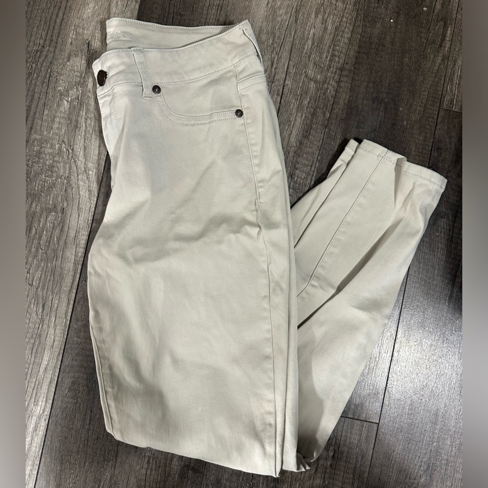 Maurice’s - White Skinny Jeans - Size L